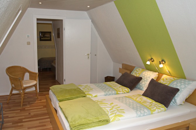 5 Holtenau Schlafzimmer 003.jpg